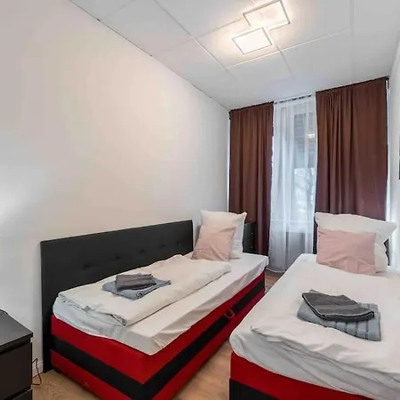 Big 7rms Loft, 1alocation Apartman *