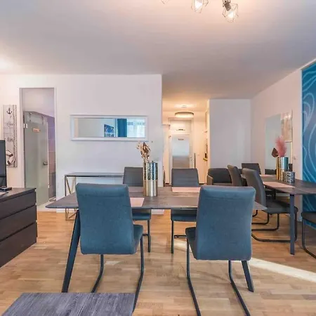 Big 7rms Loft, 1alocation Apartman *