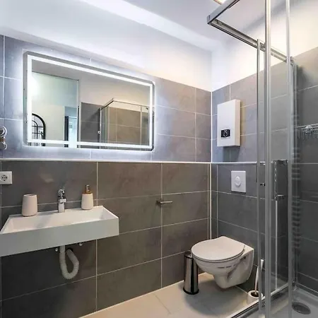 Big 7rms Loft, 1alocation Appartamento