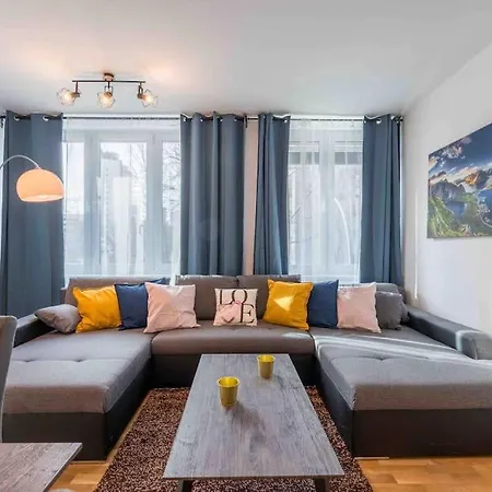 Big 7rms Loft, 1alocation Apartmán Berlín