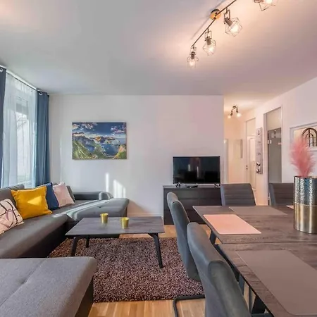 Big 7rms Loft, 1alocation Apartmán