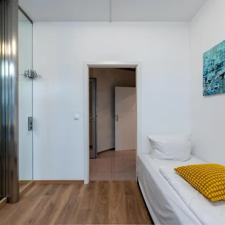 Big 7rms Loft, 1alocation Berlino