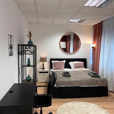 Apartmán Big 7rms Loft, 1alocation *