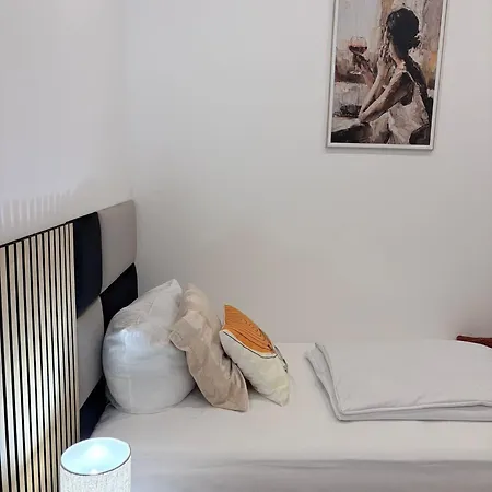 Lejlighed Big 7rms Loft, 1alocation Berlin