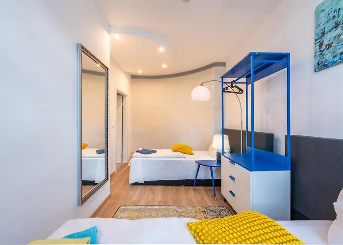 Big 7rms Loft, 1alocation Apartment