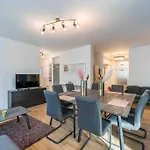 Апартаменты Big 7rms Loft, 1alocation