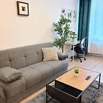 Big 7rms Loft, 1alocation Апартаменты