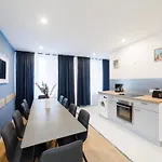 Big 7rms Loft, 1alocation Апартаменты *