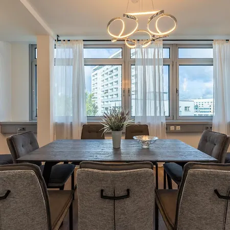 Big 7rms Loft, 1alocation