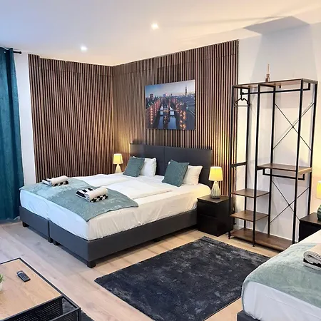 Big 7rms Loft, 1alocation * برلين