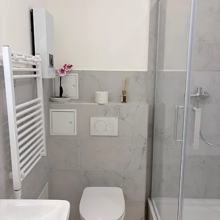 Big 7rms Loft, 1alocation * برلين