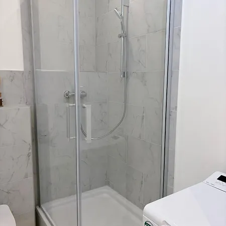 شقة Big 7rms Loft, 1alocation